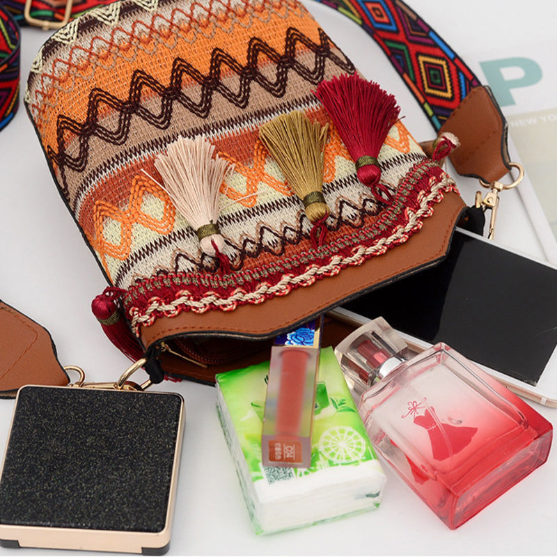 Sumoravibe - Borsa a tracolla bohemien con nappine ricamate